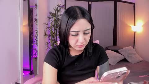 Snapshot of jademorwen chatting on 10.31.25 JADE online show from 10.31.25