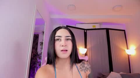 Snapshot of jademorwen chatting on 11.29.25 JADE online show from 11.29.25