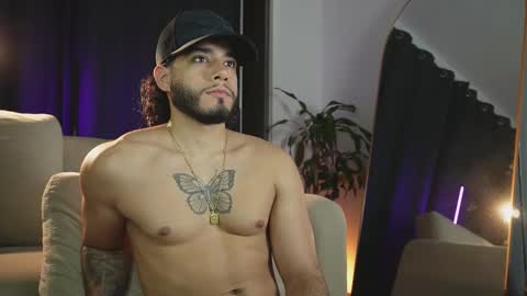 Snapshot of jadenfeynman chatting on 01.08.26 Jaden Feynman online show from 01.08.26