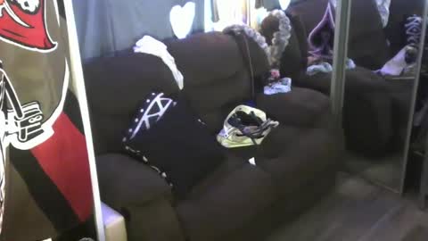 Jamie Rose Queenschild ever... online show from 02.27.25