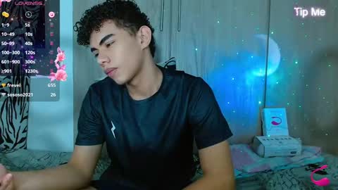 Snapshot of jaedasky_ chatting on 12.13.24 javi15 online show from 12.13.24