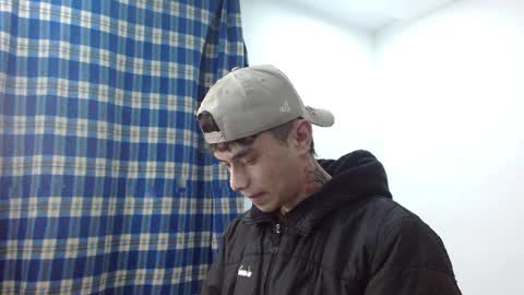 Snapshot of jaico_santos1 chatting on 04.12.26 Jaico online show from 04.12.26