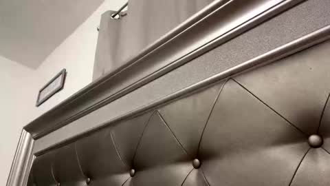 Snapshot of jaironeira chatting on 11.23.25 RHLM1990 online show from 11.23.25