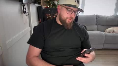 Snapshot of jake0333 chatting on 12.18.25 Jake online show from 12.18.25