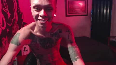 Snapshot of jake_js1 chatting on 12.01.24 JakeRam online show from 12.01.24