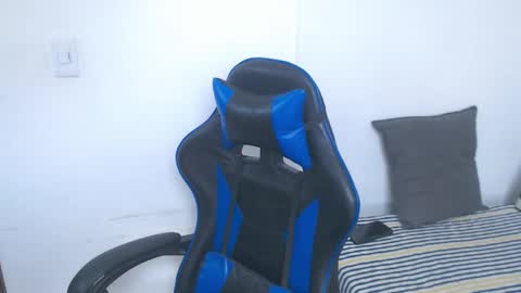 Hi guys im new 3 online show from 02.19.26