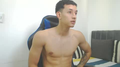 Hi guys im new 3 online show from 04.25.26