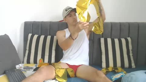 Hi guys im new 3 online show from 04.28.26