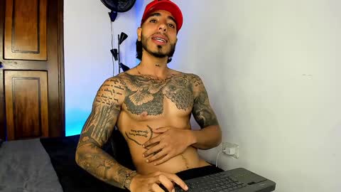 Santiago online show from 01.23.25