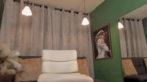 Snapshot of jakee_tyler chatting on 03.18.26 Jake Tyler online show from 03.18.26