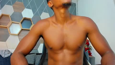 Snapshot of jamalmyst_ chatting on 02.15.25 online show from 02.15.25