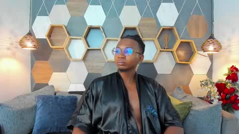 Snapshot of jamalmyst_ chatting on 02.15.25 online show from 02.15.25