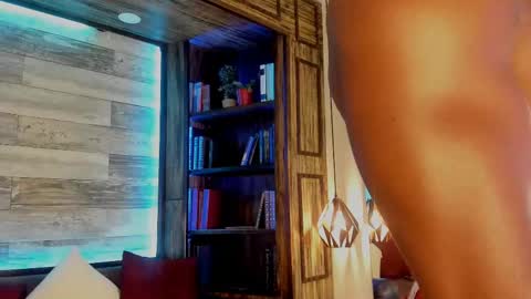 Snapshot of jamalmyst_ chatting on 09.19.25 online show from 09.19.25