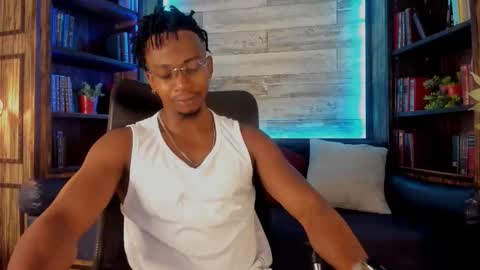 Snapshot of jamalmyst_ chatting on 10.06.25 online show from 10.06.25