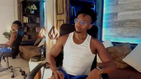Snapshot of jamalmyst_ chatting on 10.16.25 online show from 10.16.25
