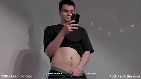 Snapshot of jame_flow chatting on 03.06.25 Hey there Im Jame online show from 03.06.25