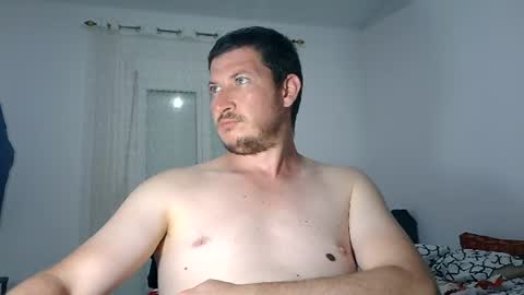 Snapshot of jamelhotsex chatting on 06.26.26 hot man sex online show from 06.26.26