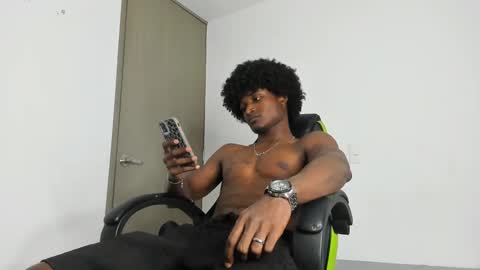 james_makony_1 online show from 12.04.24