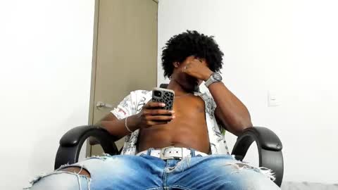 james_makony_1 online show from 12.23.24