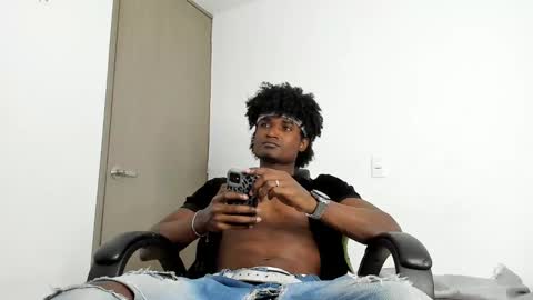 james_makony_1 online show from 12.23.24