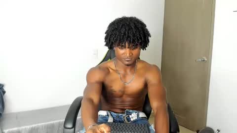 james_makony_1 online show from 02.12.25