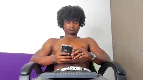 james_makony_1 online show from 02.17.25