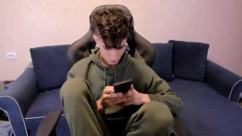 James online show from 10.31.25