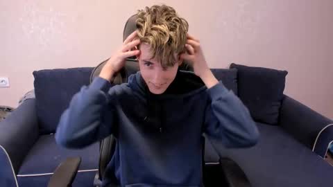 James online show from 12.03.25