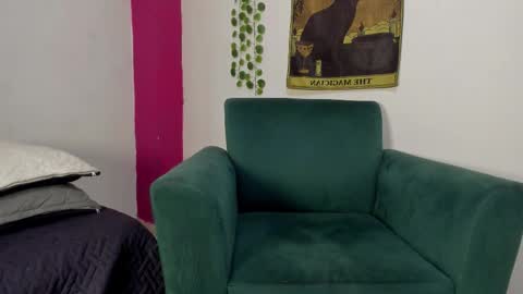 Snapshot of jamesinked_ chatting on 02.18.26 Jamesinked online show from 02.18.26