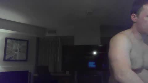 Snapshot of jamesjewels chatting on 02.26.25 jamesjewels online show from 02.26.25