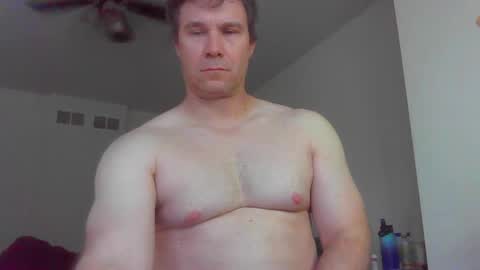 Snapshot of jamesjewels chatting on 09.27.25 jamesjewels online show from 09.27.25