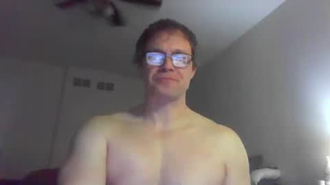 Snapshot of jamesjewels chatting on 02.22.26 jamesjewels online show from 02.22.26