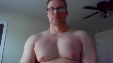 Snapshot of jamesjewels chatting on 03.15.26 jamesjewels online show from 03.15.26