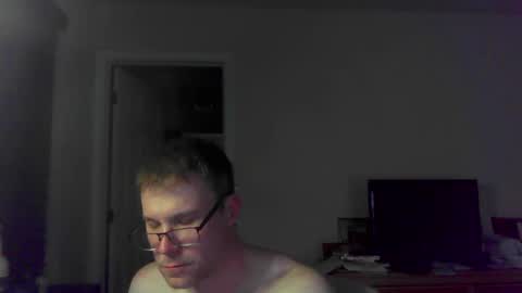 Snapshot of jamesjewels chatting on 03.23.26 jamesjewels online show from 03.23.26