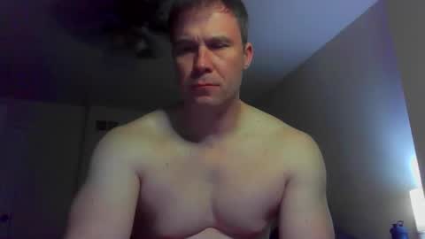 Snapshot of jamesjewels chatting on 03.28.26 jamesjewels online show from 03.28.26