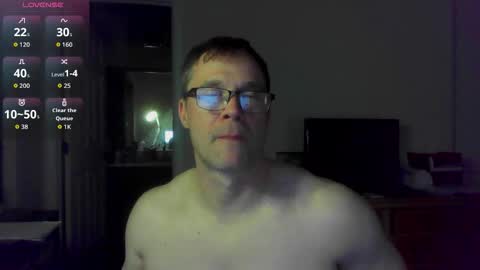 Snapshot of jamesjewels chatting on 03.30.26 jamesjewels online show from 03.30.26