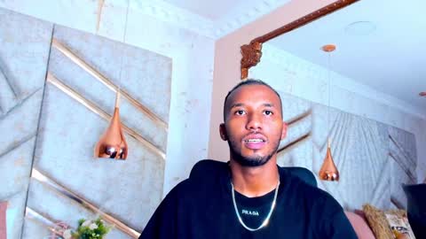 Snapshot of jamesparck chatting on 12.22.24 James online show from 12.22.24