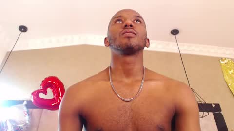 Snapshot of jamesparck chatting on 02.13.25 James online show from 02.13.25