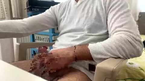 Snapshot of jamessandt chatting on 01.17.25 jamessandt online show from 01.17.25