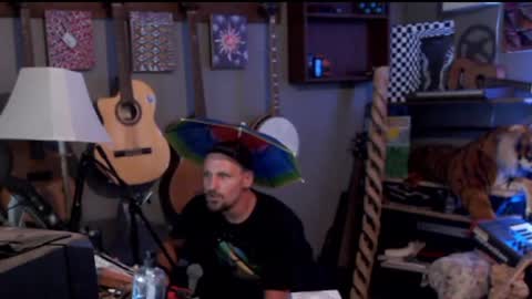 Snapshot of jameswebbscope chatting on 07.24.26 Jameswebbscope online show from 07.24.26