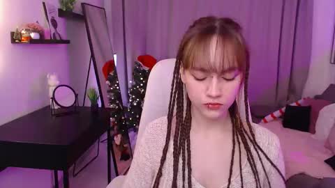 jamie_chung online show from 12.23.25