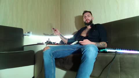 Robbie online show from 02.22.25