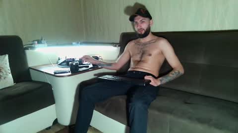 Robbie online show from 02.28.25