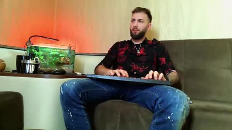 Robbie online show from 03.10.25