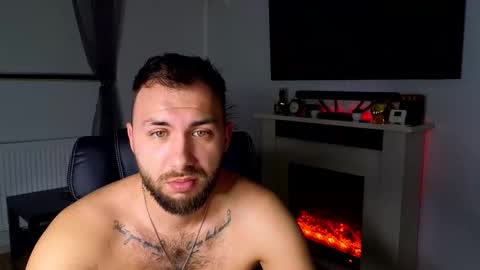 Robbie online show from 11.24.25