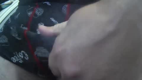 Snapshot of jamminclub chatting on 10.01.25 Jamm online show from 10.01.25