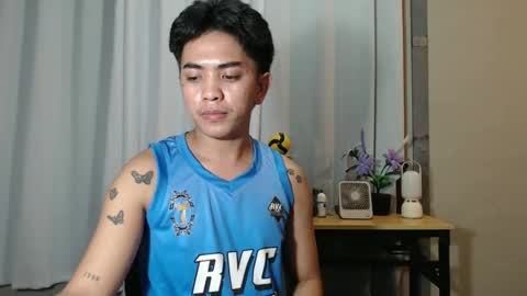 Snapshot of jamray_2 chatting on 11.13.25 jam online show from 11.13.25