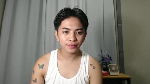 Snapshot of jamray_2 chatting on 11.19.25 jam online show from 11.19.25