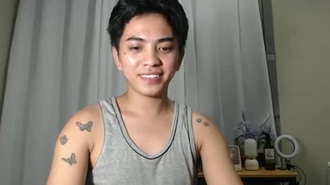 Snapshot of jamray_2 chatting on 11.28.25 jam online show from 11.28.25