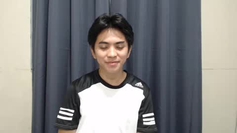 Snapshot of jamray_2 chatting on 12.19.25 jam online show from 12.19.25